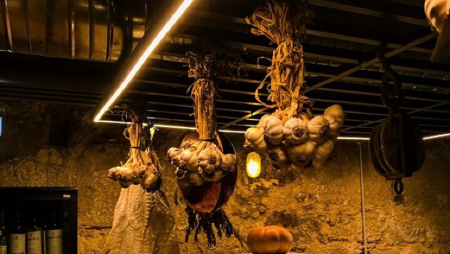 Visite gastronomique et œnologique traditionnelle portugaise de 4 heures à Porto