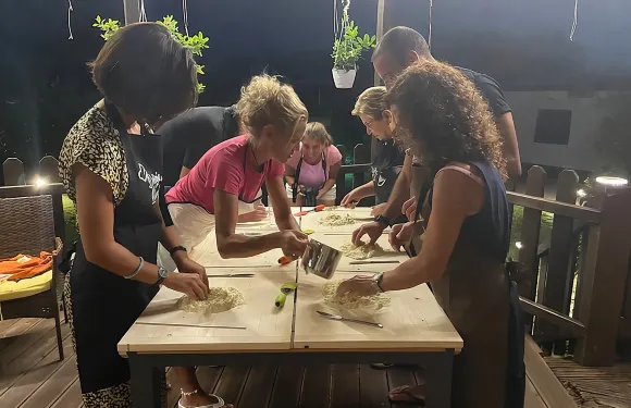 萊切附近的烹飪課、晚餐和葡萄酒品嚐