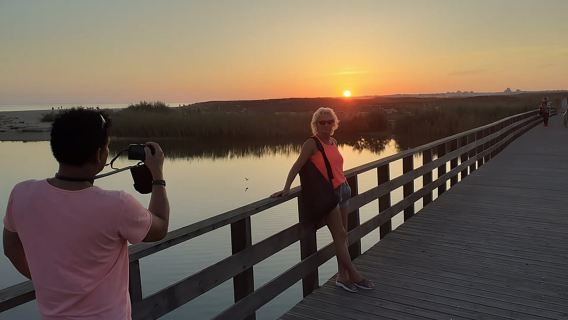 Albufeira: Beaches, Old Town, and Salgados Lagoon Jeep Tour