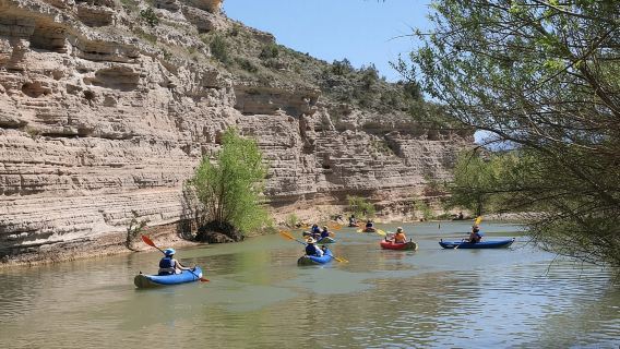 Ab Camp Verde: Abenteuer im aufblasbaren Kajak