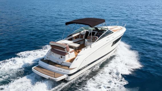 【海口遊艇租賃】海口26尺進口運動艇包船出海海釣觀光~承包海口新埠島海景!暢享海口輕奢出海新體驗