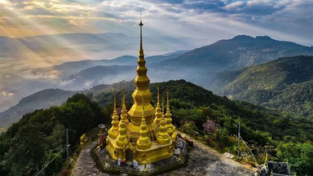 Lawatan Sehari ke Budaya Teh Gunung Jingmai Pu'er Yunnan + Kampung Tua Nuogan + Kampung Tua Wengji