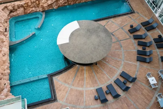 Centara Nova Hotel Pattaya