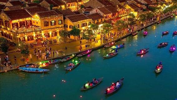 Hoi An, ciudad antigua - Excursiones a las Montañas de Mármol desde Da Nang (15:30-21:00)