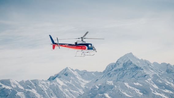 Вертолетная экскурсия по ледникам Квинстауна, Новая Зеландия – Классический маршрут по Квинстауну 50 минут – Посадка на снежную гору