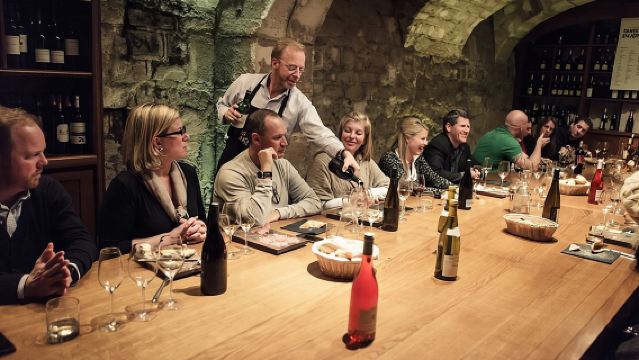 Cata de vinos y champán franceses en París