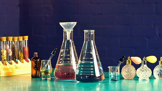 Gin making workshop in London