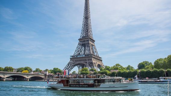 Paris Seine River Champagne Tasting Cruise 