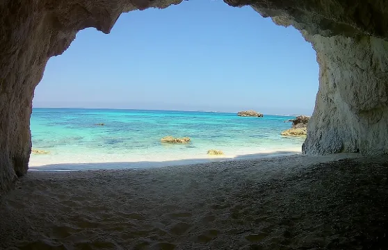 「夢幻郵輪」每日從Argostoli Harbour出發，乘坐傳統希臘船隻的郵輪之旅