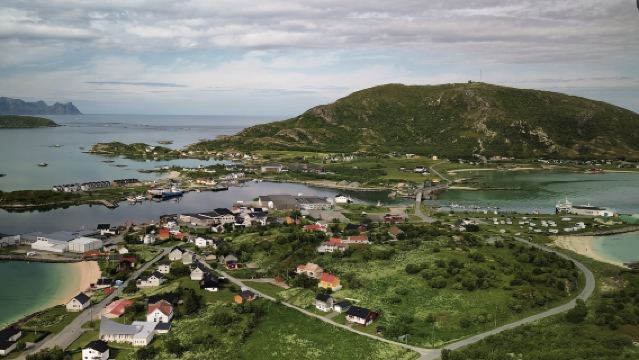 挪威特羅姆瑟-塞尼亞島經典日遊+可定制【中文專車-悅享旅程】