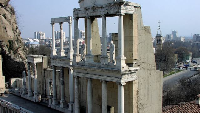 ทัวร์เต็มวันพลอฟดิฟและป้อมอาเซนตั้งแต่โซเฟีย