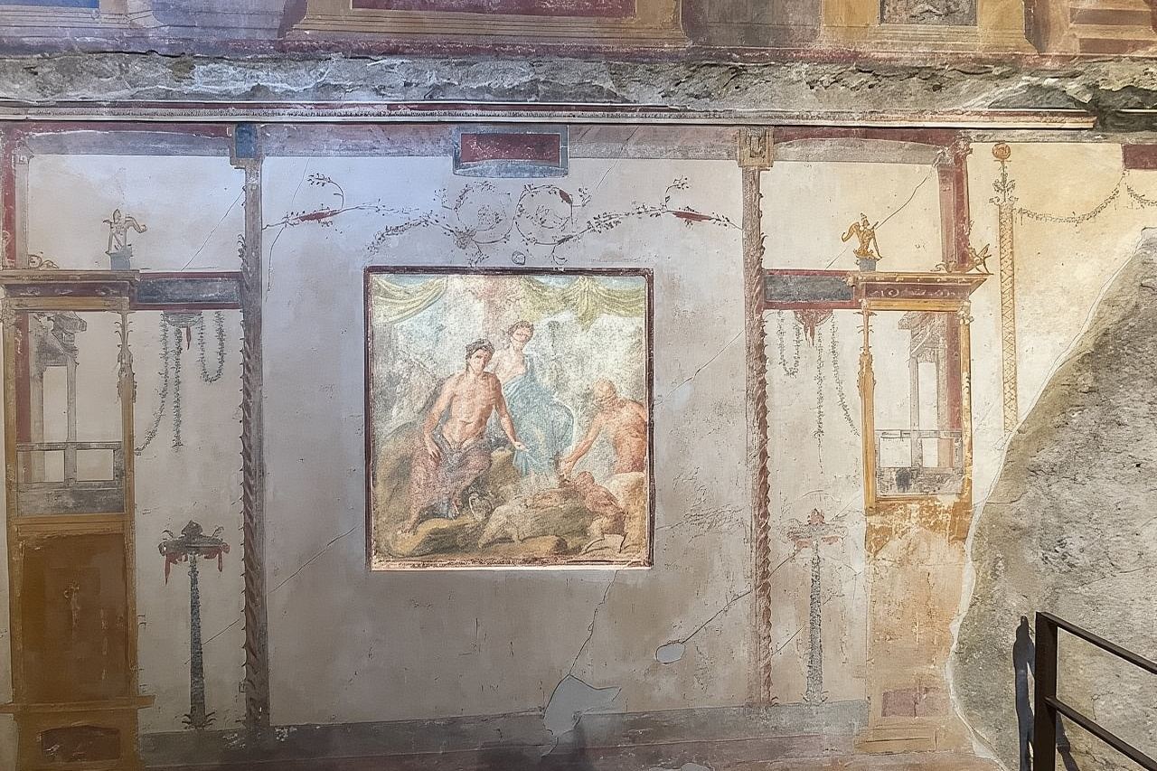Explore the Pompeii Ruins from Positano