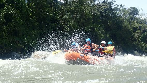 Extreme Rafting in Baños de Agua Santa Level III and IV+