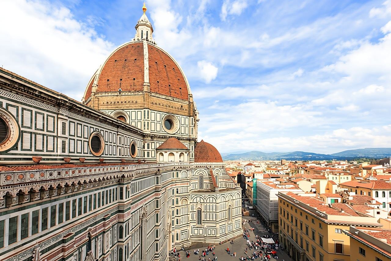 From Rome to Florence 1-day tour by train with pickup and Uffizi visit