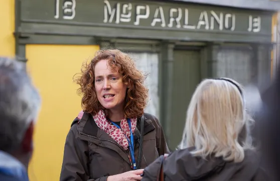 私人恩尼斯歷史精華之旅（由Dr Jane O'Brien帶領）