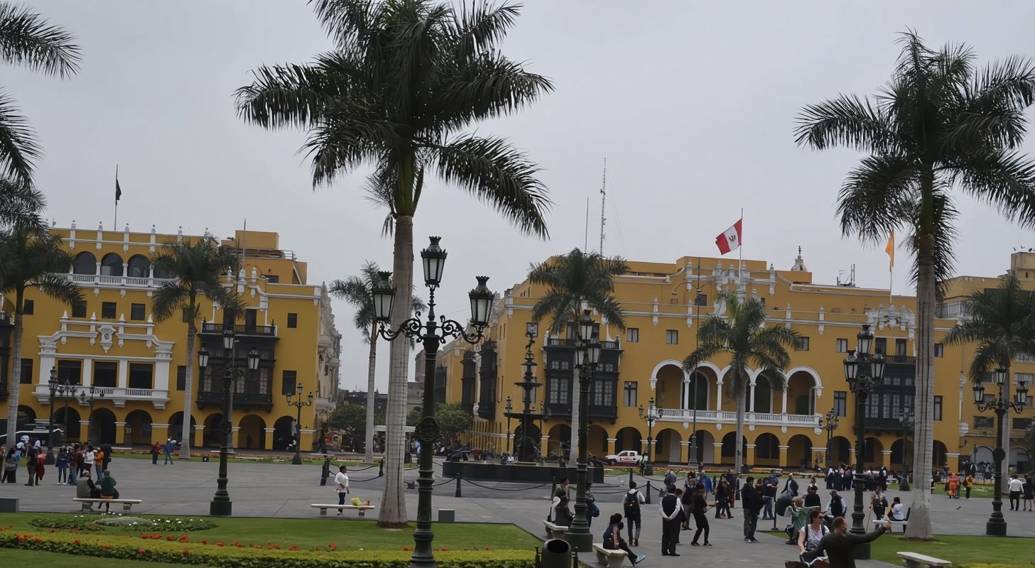 秘魯利馬武器廣場-利馬曆史中心-可定制【中文專車-舒適純淨】