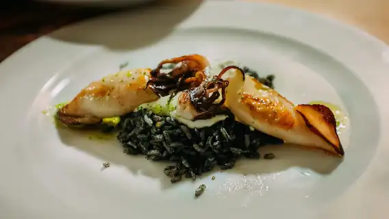 ทัวร์ชิมทาปาส Triana Gourmet ในเซบียา