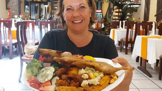 ทัวร์ส่วนตัวไปโอตาบาโลและบริเวณโดยรอบ