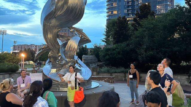 アップタウン・ファンク：シャーロット1時間ガイド付き街歩きツアー