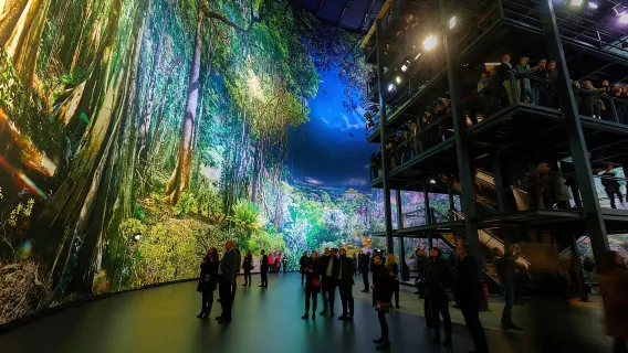 Dresden: Guided City Walk and Panometer Entrance Ticket