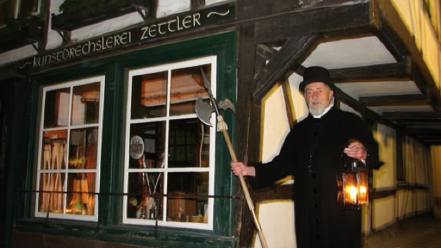 Schwerin: Tour mit dem Nachtwächter