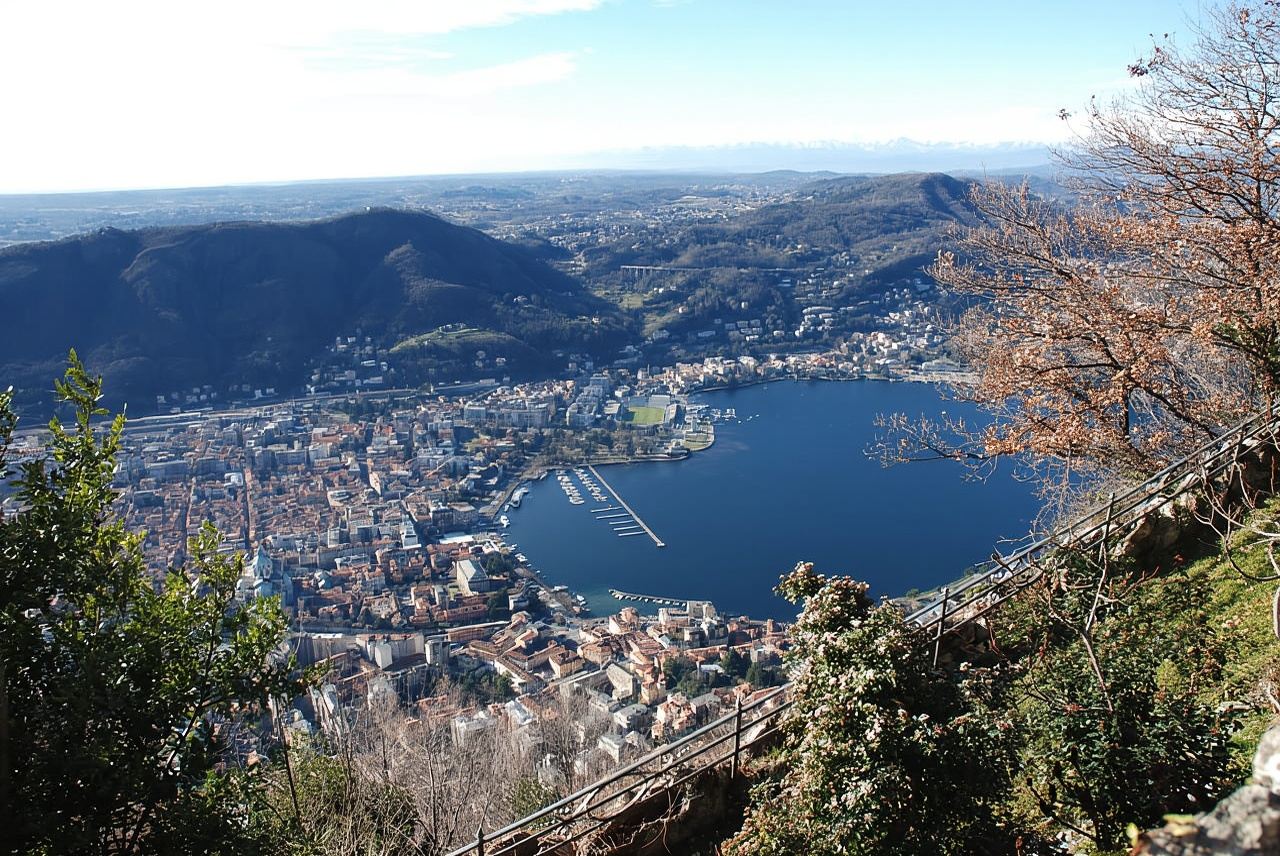 Tour di mezza giornata alla scoperta del Lago di Como da Milano