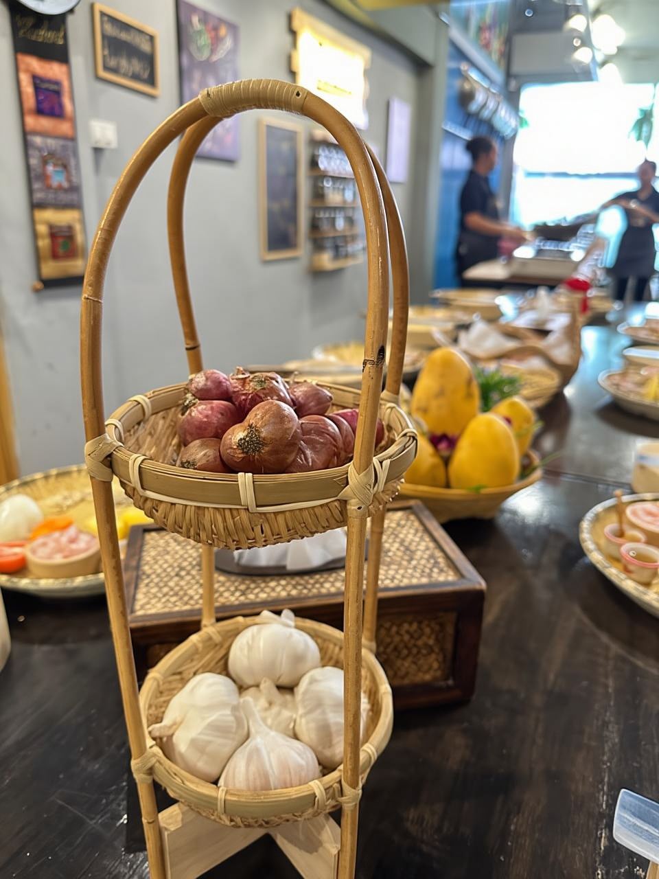 Bangkok: Clase de cocina de medio día en la escuela de cocina tailandesa Tingly