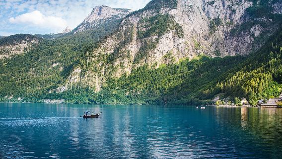 Hallstatt + The Sound of Music filming locations 1-day tour [Depart from Salzburg + Bookable for one person]