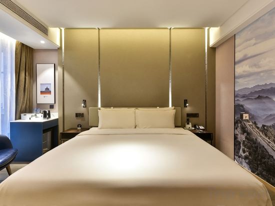 Atour Hotel Beijing Chaoyangmen - Tap to explore photos