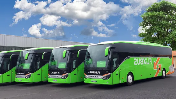 柏林往返布拉格大巴豪華大巴票（無需換票 打印紙質車票直接上車）