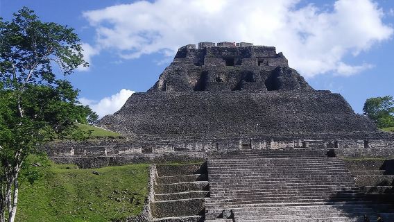 Xunantunich Mayan Ruins Tour from San Ignacio
