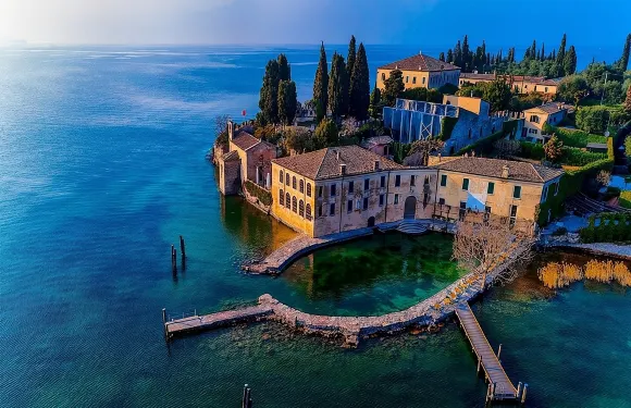 加爾達湖私人全日遊船之旅