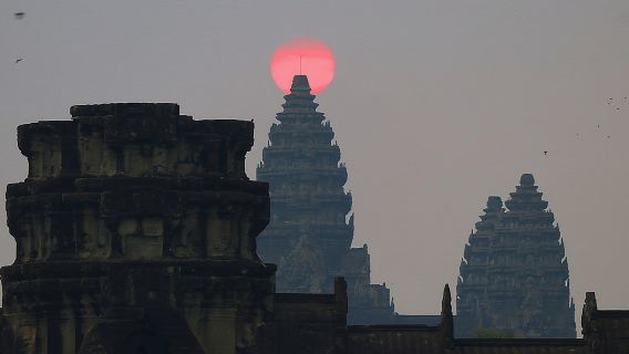 One Day tour with sunrise in car with A/C or Van & Guide.