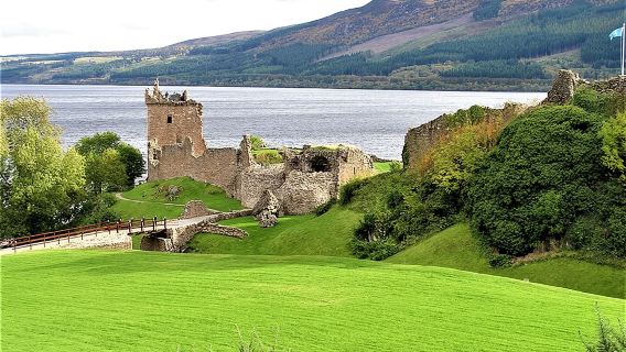Excursión privada de día completo al Castillo de Urquhart, el Lago Ness e Inverness