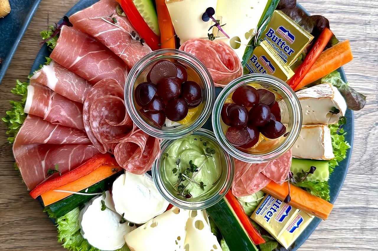 Sarapan sampanye dan permainan melarikan diri di kota tua Nuremberg.