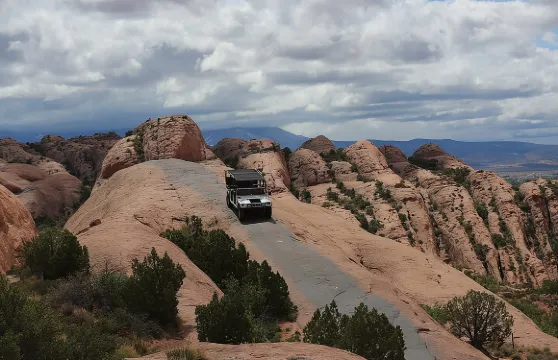 地獄復仇日落越野悍馬冒險