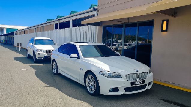 Pemindahan Mewah Hotel Sandals dengan Perkhidmatan VIP Laluan Pantas (Pergi-Pergi)