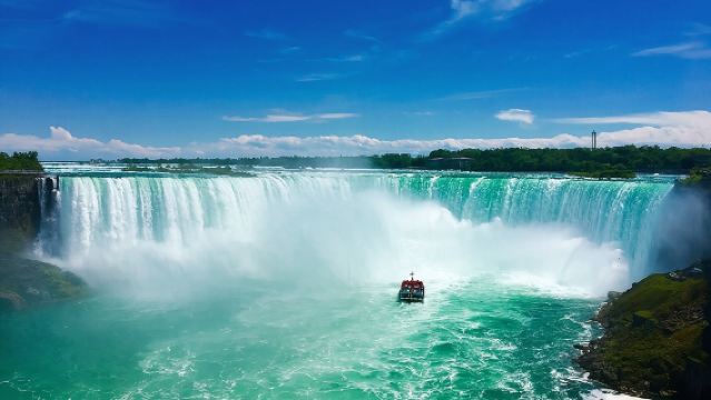 Niagara Falls Day Tour from Toronto