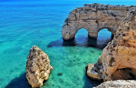 從法魯出發：探索貝納吉爾海洞、馬林哈海灘、阿爾加爾塞科等景點