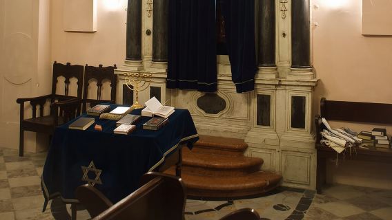 Jewish Heritage & Diocletian's Palace Private Split Tour