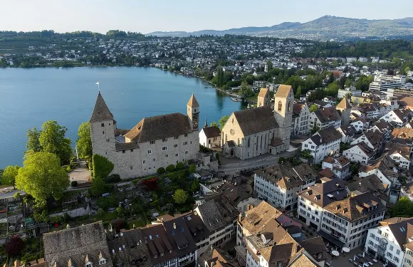 瑞士城堡芝士與朱古力一日遊|含瑞士蓮之家+芝士工坊參觀品嚐