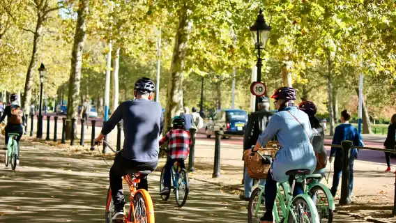 ทัวร์ขี่จักรยานครึ่งวันในลอนดอน