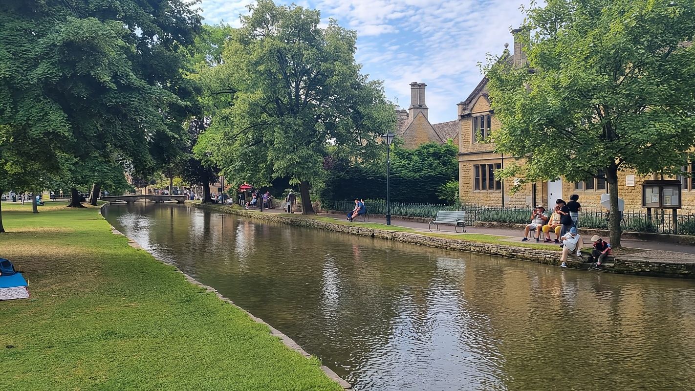 London: 7 Tempat Terbaik di Cotswolds dan Stratford-nya Shakespeare