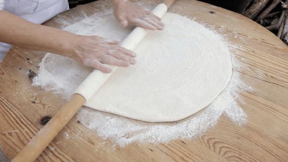 Split: Soparnik-Making, Salona & City Walking Tour