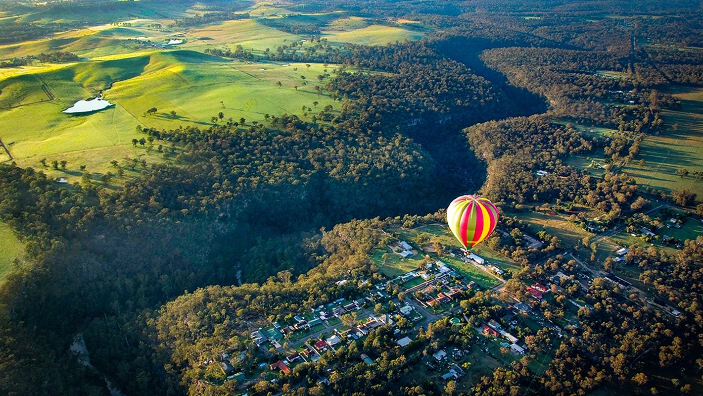 Lazy Cat Travel Sydney Camden Sunrise Hot Air Balloon Ride [Includes Breakfast, Digital Photos, Insurance, Taxes, Optional Transfers]