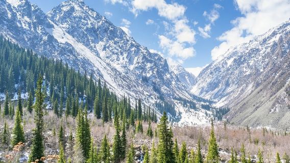 Semua dalam satu hari: lawatan bandar Bishkek dan Taman Negara Ala-Archa