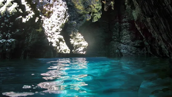 Excursion en bateau de 5 heures entre Medulin et Kamenjak avec déjeuner et boissons à bord du bateau Sandra