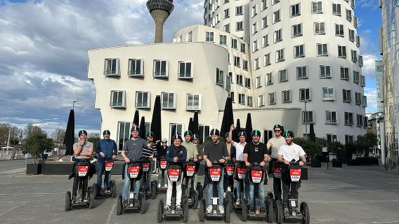 Düsseldorf Segway Tour: Classical City Experience