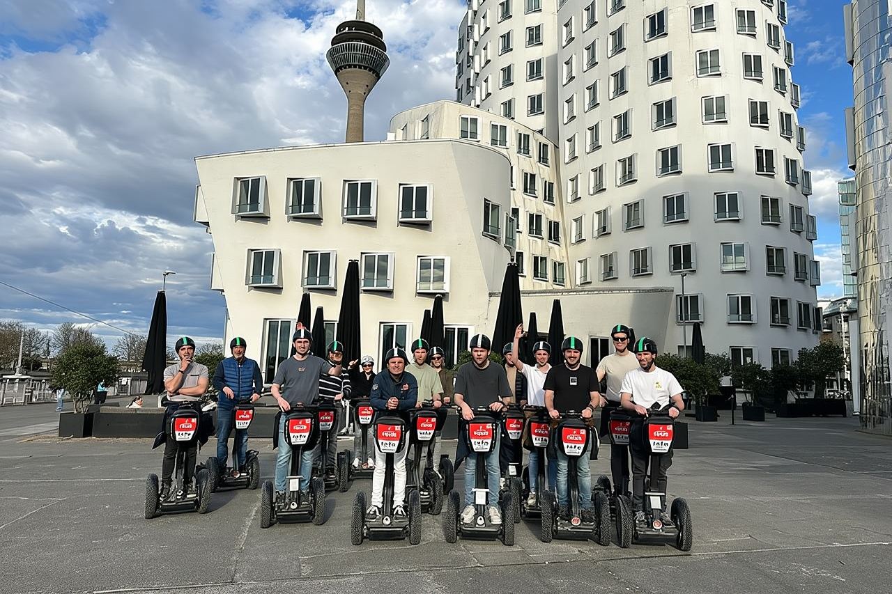 Tour in Segway di Düsseldorf: esperienza classica della città