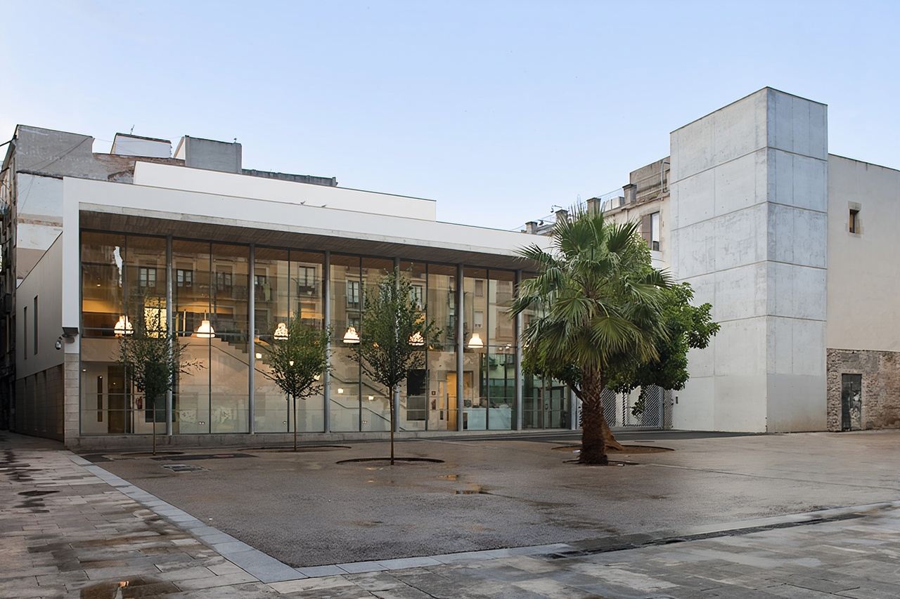 สเปน+ซากราดาฟามีเลีย+คาซา บาเทลโล+พิพิธภัณฑ์ปิกัสโซ บาร์เซโลนา ทัวร์ 1 วัน